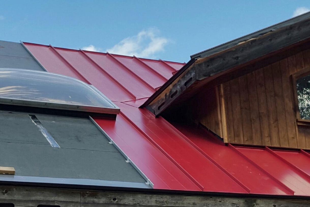 Metal roofing / standing seam